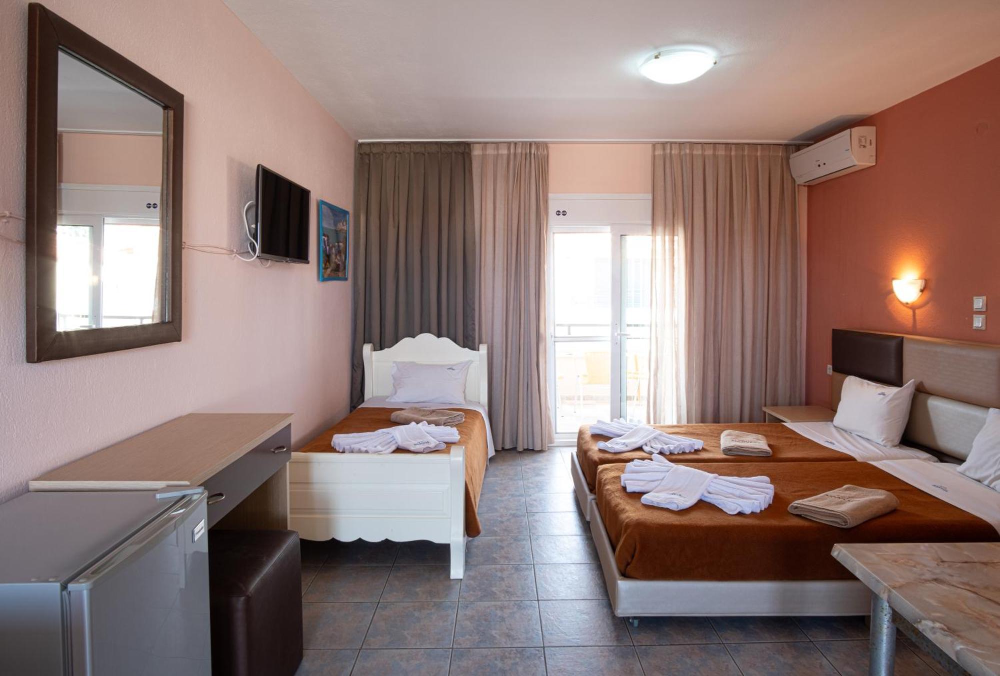 Hotel Dionysos Polichrono Polychrono Buitenkant foto